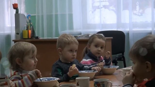 Завтрак в ясельной группе смотреть онлайн
