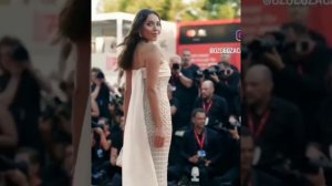 ТУРЕЦКИЕ СЕРИАЛЫ И АКТЕРЫ