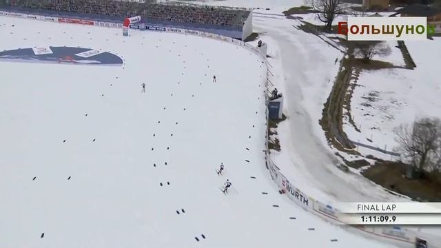 Александр Большунов выиграл золотую медаль в скиатлоне на ЧМ в Оберстдорфе 2021 г.