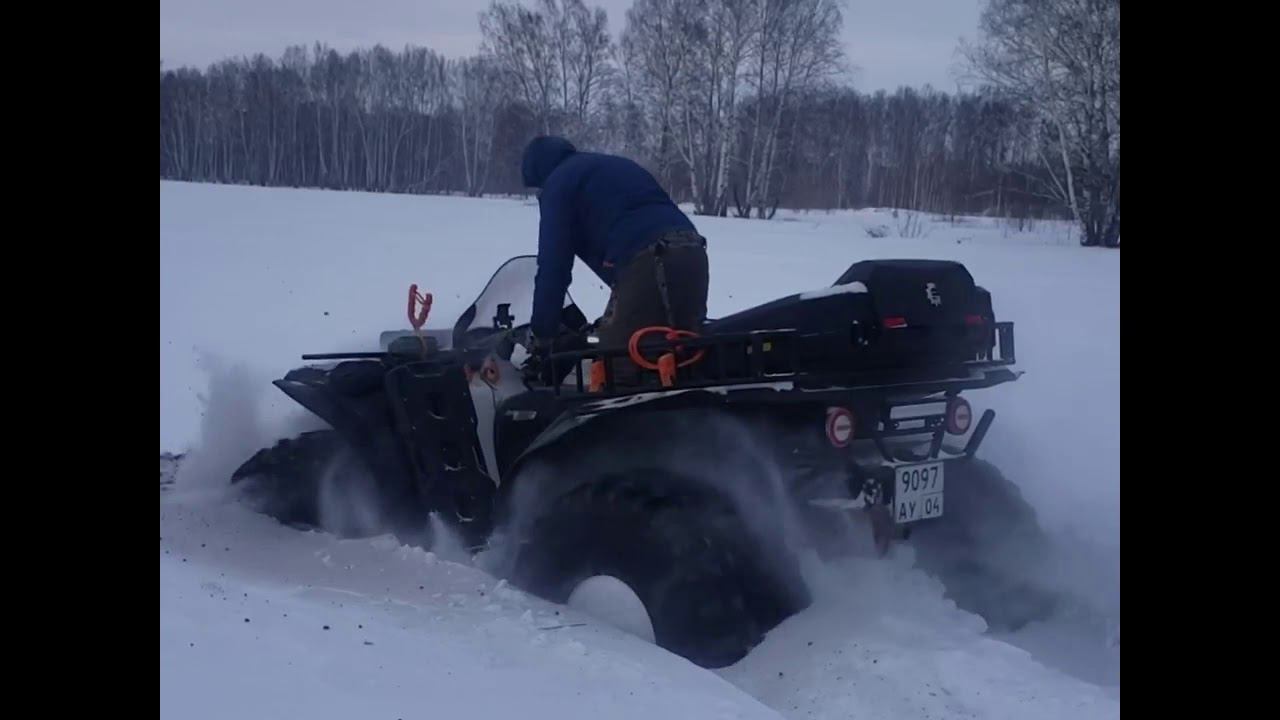 Наглядное пособие как нужно ездить по глубокому снегу .................или не нужно -)) смотреть онлайн