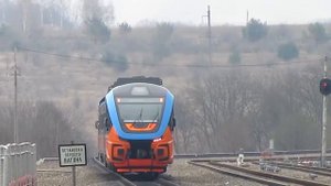 РА3-008 сообщением Орёл-Верховье-Ливны отправляется со станции Залегощь