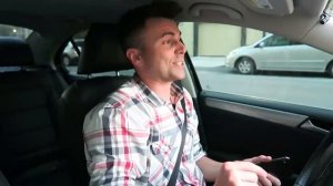 Воры посылок против бомбы с блёстками