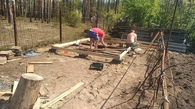 Нижняя обвязка брусом дачного дома-сарая своими руками. смотреть онлайн