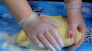 Пирожное персики, таких вкусных пирожных вы ещё не пробовали.