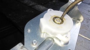 Ремонт двери багажника mitsubishi outlander xl 2011года