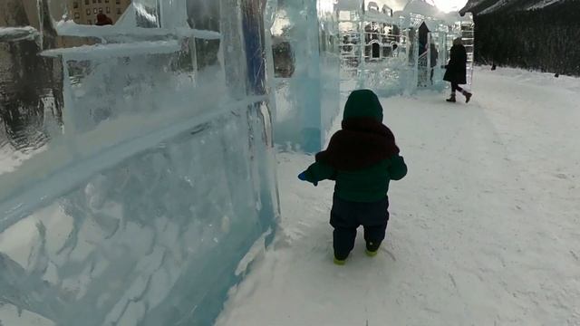 Winter in Lake Louise | Ice Sculpture - GoPro Max смотреть онлайн