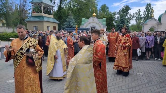 Крестный ход на Праздник свят Николая Чудотворца 22 05 2022 смотреть онлайн