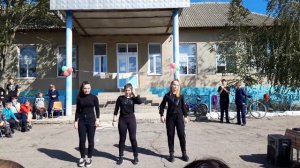 Тик ток тренды/танец на День учителя /9 класс