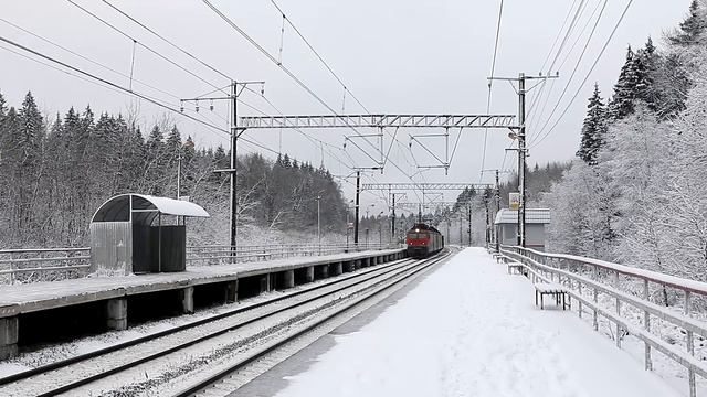 Поезда на Белорусском направлении. Перегон Тучково - Дорохово. Часть 1. Платформа Садовая. смотреть онлайн