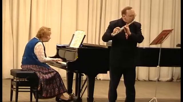 И. Брамс - «Венгерский танец». Е.Шклянко (флейта) и Татьяна Смирнова (ф-но)