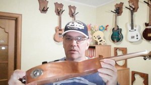 Ukulele elektryczne. Укулеле. Электроукулеле.