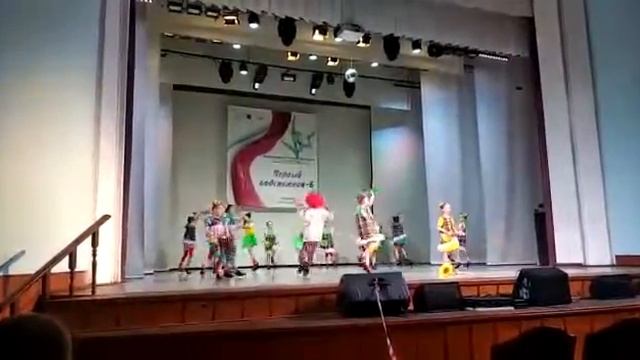 Танец "Антошка" #танец #танцы #антошка #танецсомной #танцысомной