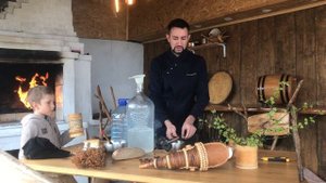 КВАС из БЕРЕЗОВОГО СОКА с ИЗЮМОМ и ЧЕРНЫМ ХЛЕБОМ