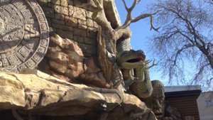 Парк  оформление фасада  вход.