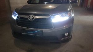 Toyota Highlander фары светодиодные