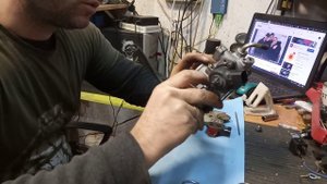 модернизация заслонки для свапа мотора к6а на снегоход.