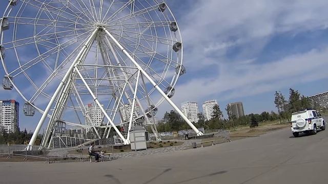 Колесо обозрения в Волгограде. смотреть онлайн