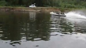 Катер Рыбак с водометом