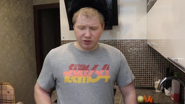 Наташа Губарева Хейтеры спят под диваном? ОТНОШЕНИЕ К ЖИВОТНЫМ. Живу одна в деревне - Обзор влога смотреть онлайн