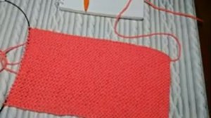 Вязаная шапка для куклы или игрушки / Knitted hat for doll or toy