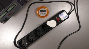 Cетевой фильтр Power Cube Куб SPG-B-6-BLACK. Тест, разбор, анализ сечение провода и состава жил