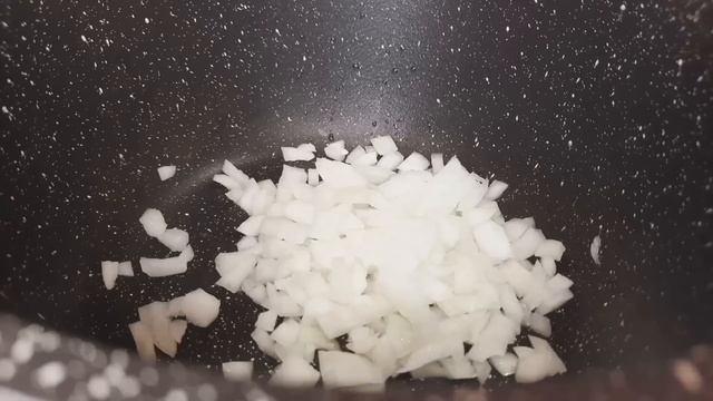 НУ ОЧЕНЬ ВКУСНЫЙ И ПРОСТОЙ РЕЦЕПТ КУРИНОЙ ГРУДКИ, ужин ДЛЯ ПОХУДЕНИЯ. И РИСОВЫЙ СУП НА 33 ККАЛ! ПП.