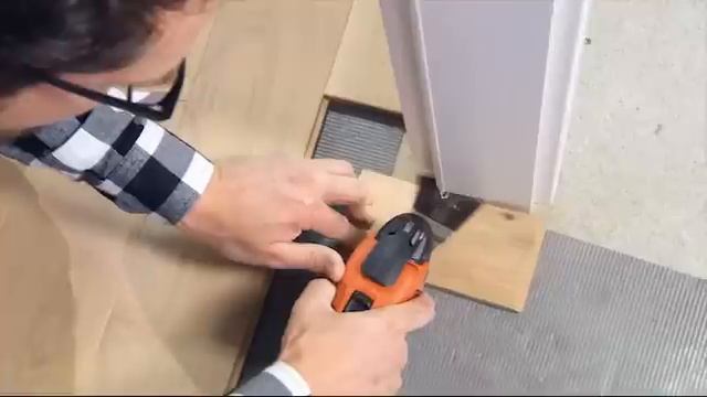 FEIN MultiMaster FMM 350Q. Подрезка наличников.