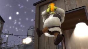 Шрек исполнил свою фирменную песню (All star) на саксофоне.