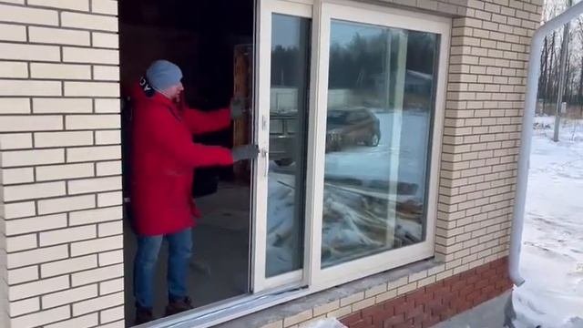 Панорамное остекление коттеджа VEKA E-Slide - Студия Окон