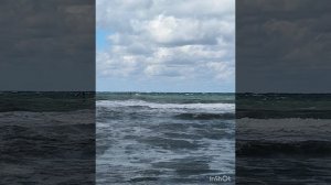 Вингфойлинг в штормовых условиях в Анапе