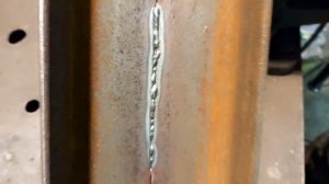 Металл какой толщины варит полуавтомат Аврора Оверман 180?