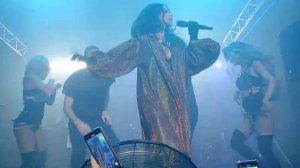 Винтаж - Знак Водолея. Клуб "SISTERZ".