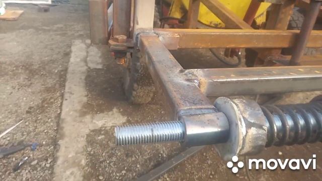 делаем горизонтальную стабилизацию на опрыскиватель. смотреть онлайн