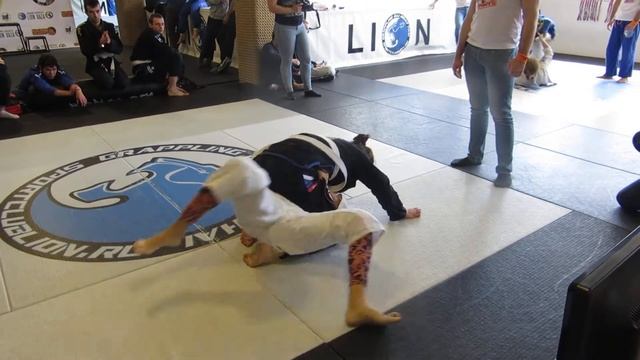 10 bjj party 5 белые пояса 60+ финал Павлова vs Коновалюк смотреть онлайн