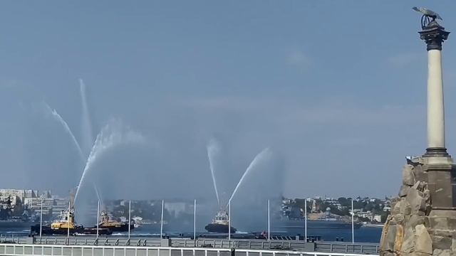 репетиция парада, день ВМФ, Севастополь 2016, парад пожарных катеров смотреть онлайн