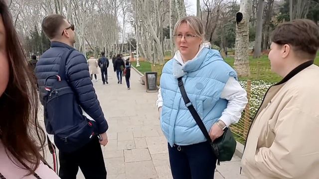В ПАРКЕ ГЮЛЬХАНЕ🖤ПОЧУВСТВОВАЛА СЕБЯ СУЛТАНШЕЙ👑 смотреть онлайн