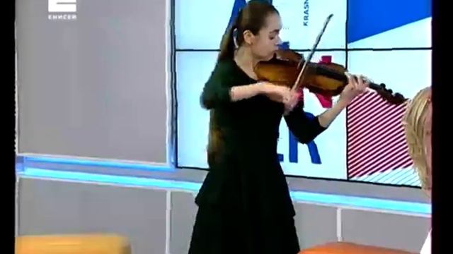 Юная скрипачка сыграла для Светланы Хоркиной смотреть онлайн