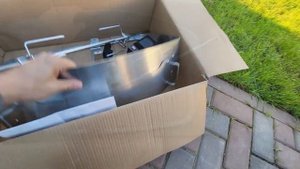 Обзор газового гриля Napoleon TravelQ PRO-285X. Распаковка аксессуаров, готовка и чистка гриля.