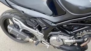 Suzuki Gladius 400 ABS