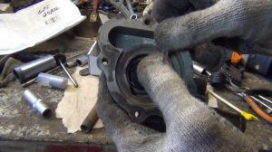 Ремонт помпы (водяной насос) снегохода Polaris Widetrak LX