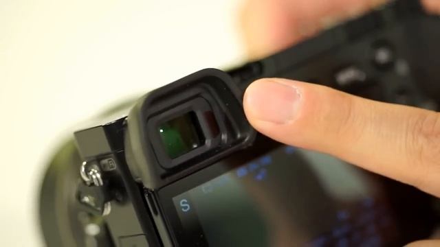 Sony a6000 with World's Fastest Autofocus System смотреть онлайн
