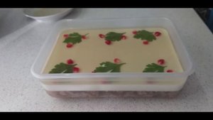 Если сделать заливное мясо "Провансаль" по этому рецепту, то ничего не расплывется и не растает.