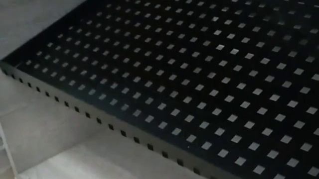 Сделайте свой шкаф-купе и гардероб практичными и функциональными с нашими стильными корзинами.. смотреть онлайн