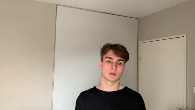 КТО Я ТАКОЙ? КАК Я ОКАЗАЛСЯ В ПАРИЖЕ? И ЧЕМ Я ЗАНИМАЮСЬ В ПАРИЖЕ? смотреть онлайн