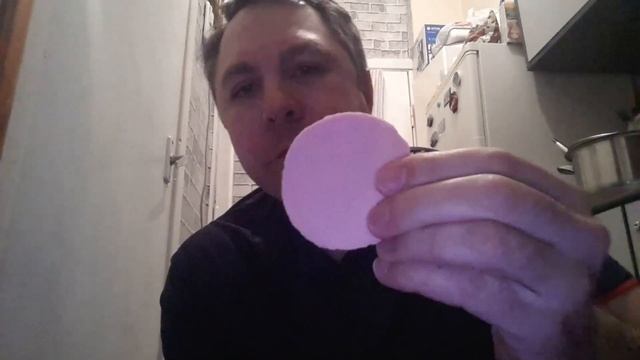 АСМР ИТИНГ. КУШАЮ БУТЕРБРОД С ВАРЁНОЙ КОЛБАСОЙ смотреть онлайн