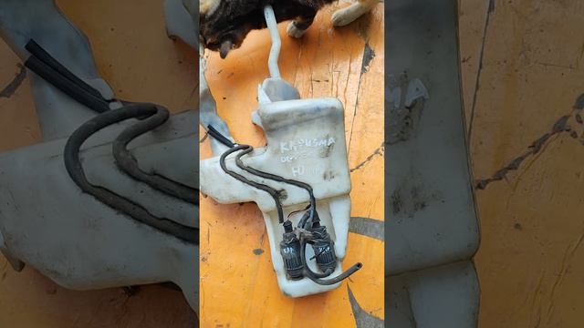 бачок омывателя лобового стекла для Mitsubishi Carisma смотреть онлайн