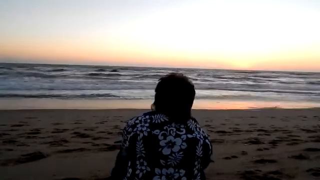 Над окошком месяц... смотреть онлайн