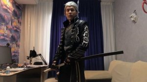 ВЕРГИЛИЙ ОПЯТЬ РУШИТ ЧЕТВЕРТУЮ СТЕНУ • DMC and SEKIRO Meme