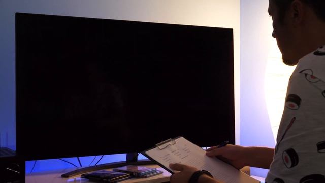 Panasonic DP-UB820 vs DP-UB450 Ultra HD Blu-ray player comparison смотреть онлайн