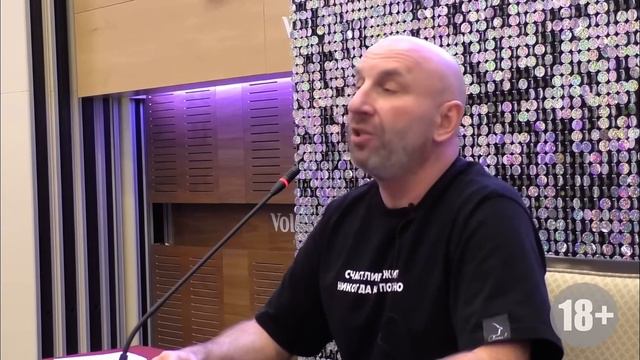 Взаимоотношения дочери с матерью. Нет желания помогать замужней дочери #женщина #сатьядас #брак смотреть онлайн